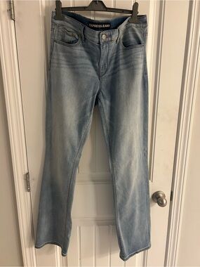 Express Jeans Barely Boot Mid Rise Light Wash Jeans Women’s 12R | Y2K Bootcut